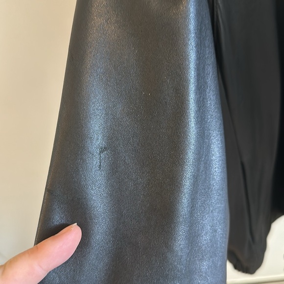 90s Vintage Andrew Marc lamb skin jacket. Size M - Picture 5 of 7